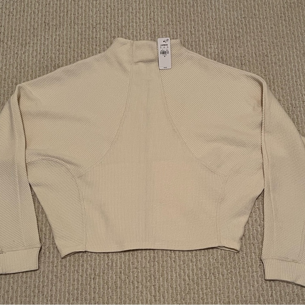 NWT Express Women's Zip-Up Sweater Size XS - Picture 3 of 4